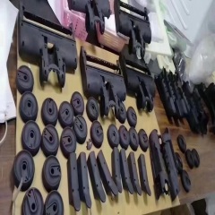Black nylon printing of parts.