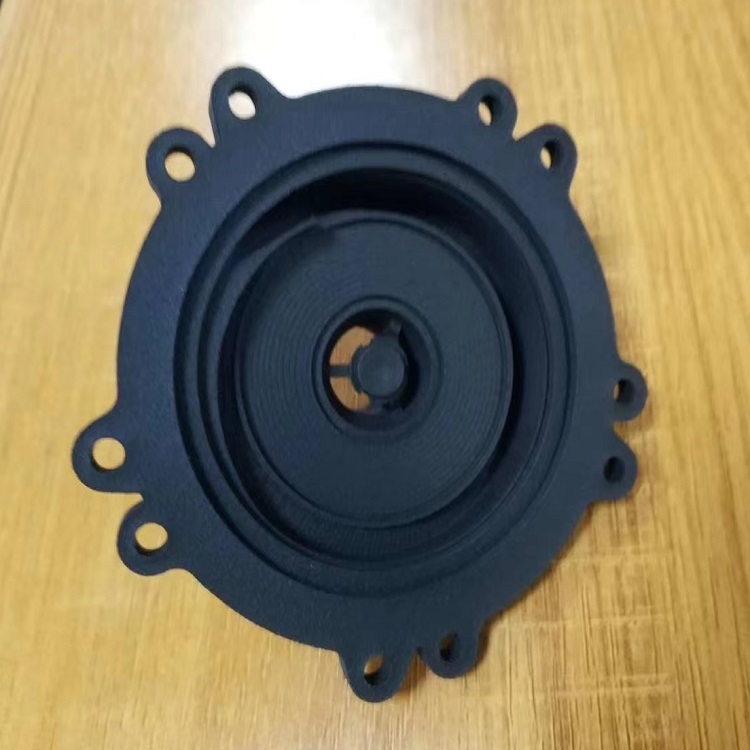 Black nylon printing of parts.