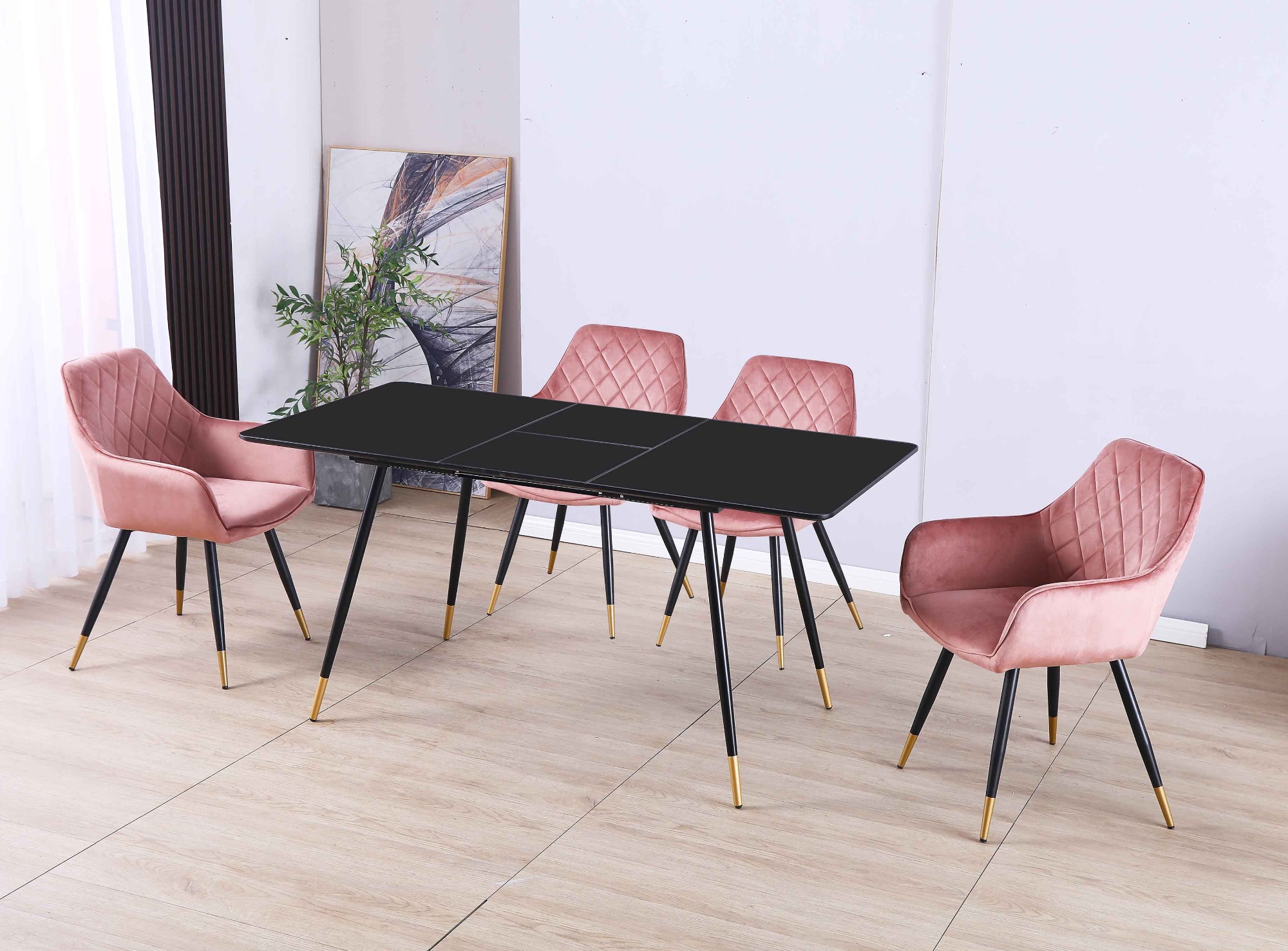 Elegant Extension Lacquered Dining Table