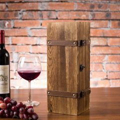 Fullrich Wholesale Vintage Brown Wood Single Wine Bottle Holder Gift Box with Leatherette Buckle Straps and Locking Latch