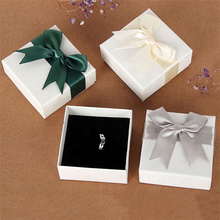 Fullrich Facotry Wholesale custom logo printed high end Christmas gift paper jewelry box with colorful ribbon