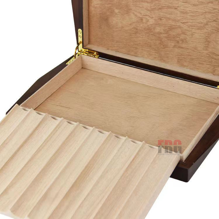 Wholesale Wood Cigar Boxes Customized Cigar Case Package Custom Logo Hold 10 Cigars