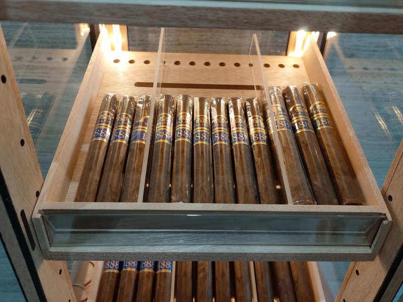 Customize Cigar Humidor Cabinet, Constant Humidity&Temperature Cigar Cabinet with Spanish Cedar Liner - Black