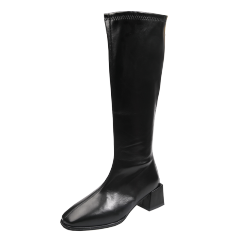 LADY LONG BOOTS