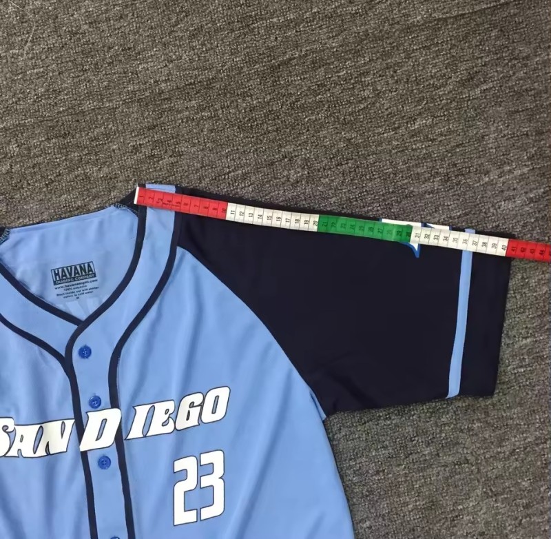 Customized Baseball Jersey men's Stitching Baseball Jersey uniform outfit.