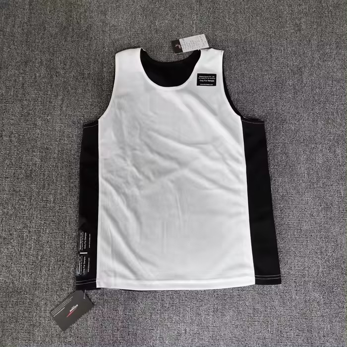 custom blank reversible basketball jerseys for mens wholesales basketball team wear in Bizarre Sportswear.