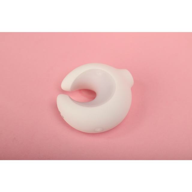7-Speed Sucking Rechargeable Silicone Clitoral Stimulator with Light-Up