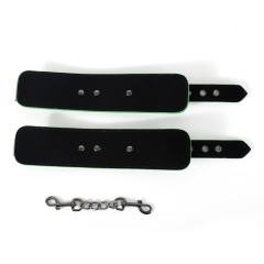 Adjustable Green PU Leather Wrist Cuffs with Metal Chain
