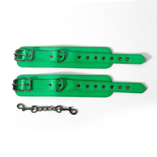 Adjustable Green PU Leather Wrist Cuffs with Metal Chain
