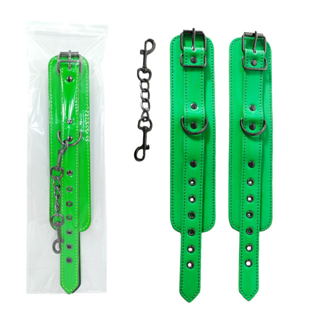 Adjustable Green PU Leather Wrist Cuffs with Metal Chain
