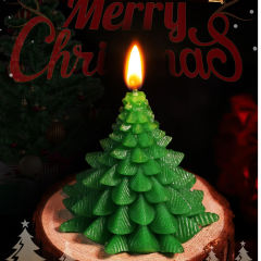 2.96'' Green Christmas Tree Soy Wax Candle – Festive Holiday Décor, Gift-Boxed