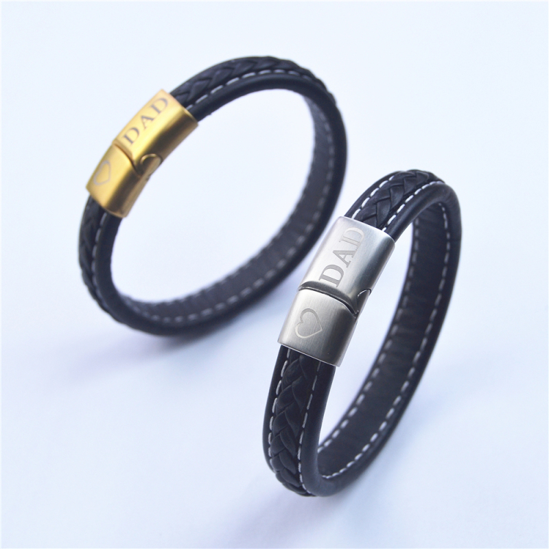 Leather bracelet