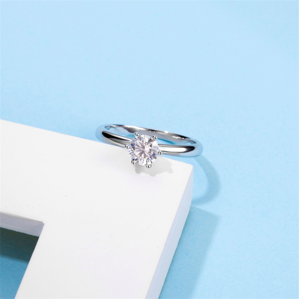 Forever Moissanite