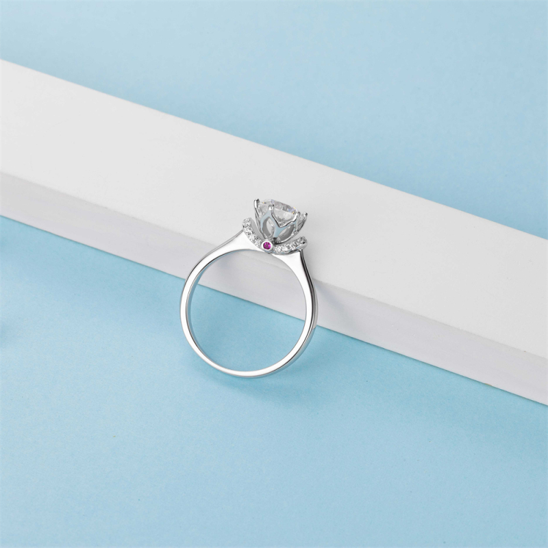 Moissanite Rings Unique