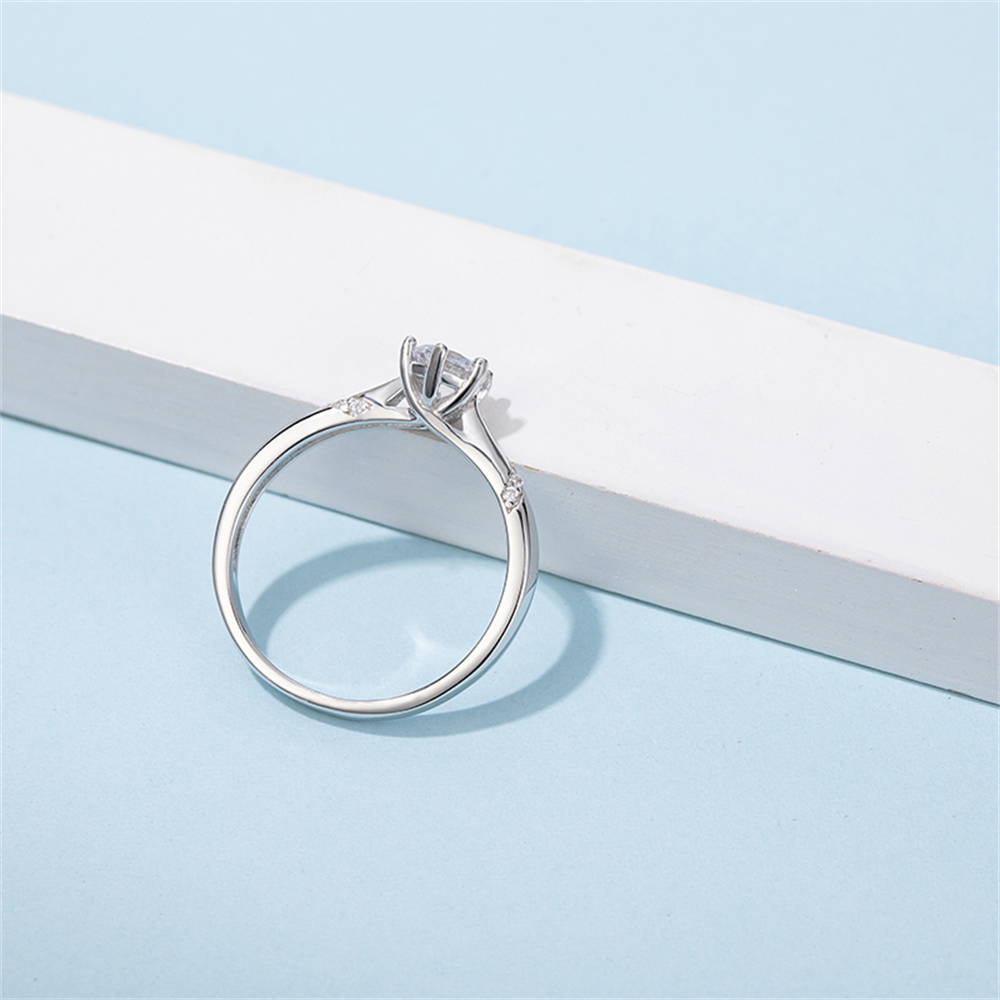Unique Moissanite Engagement Rings