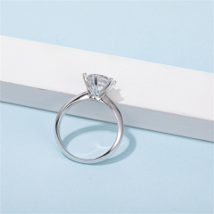 2 Carat Moissanite Ring