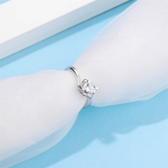 Brilliant Earth Moissanite