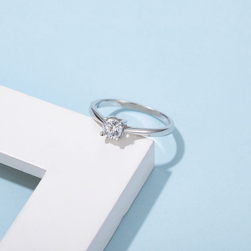 Moissanite Halo Engagement Rings