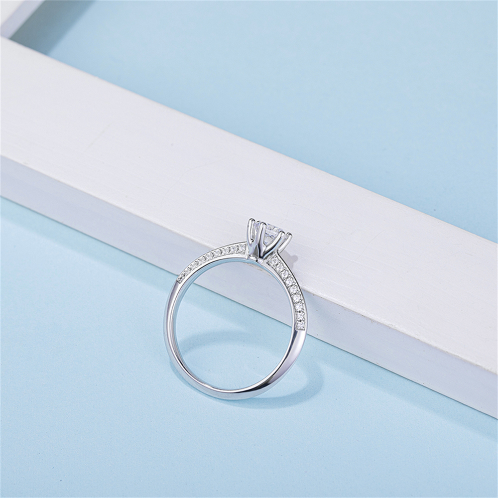 Moissanite Solitaire Engagement Rings