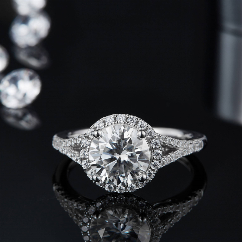 Art Deco Moissanite Ring