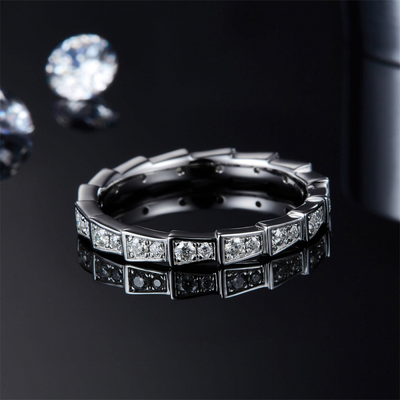 Women Moissanite Rings