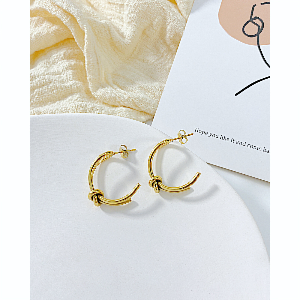 stylish Gold Earrings Tops