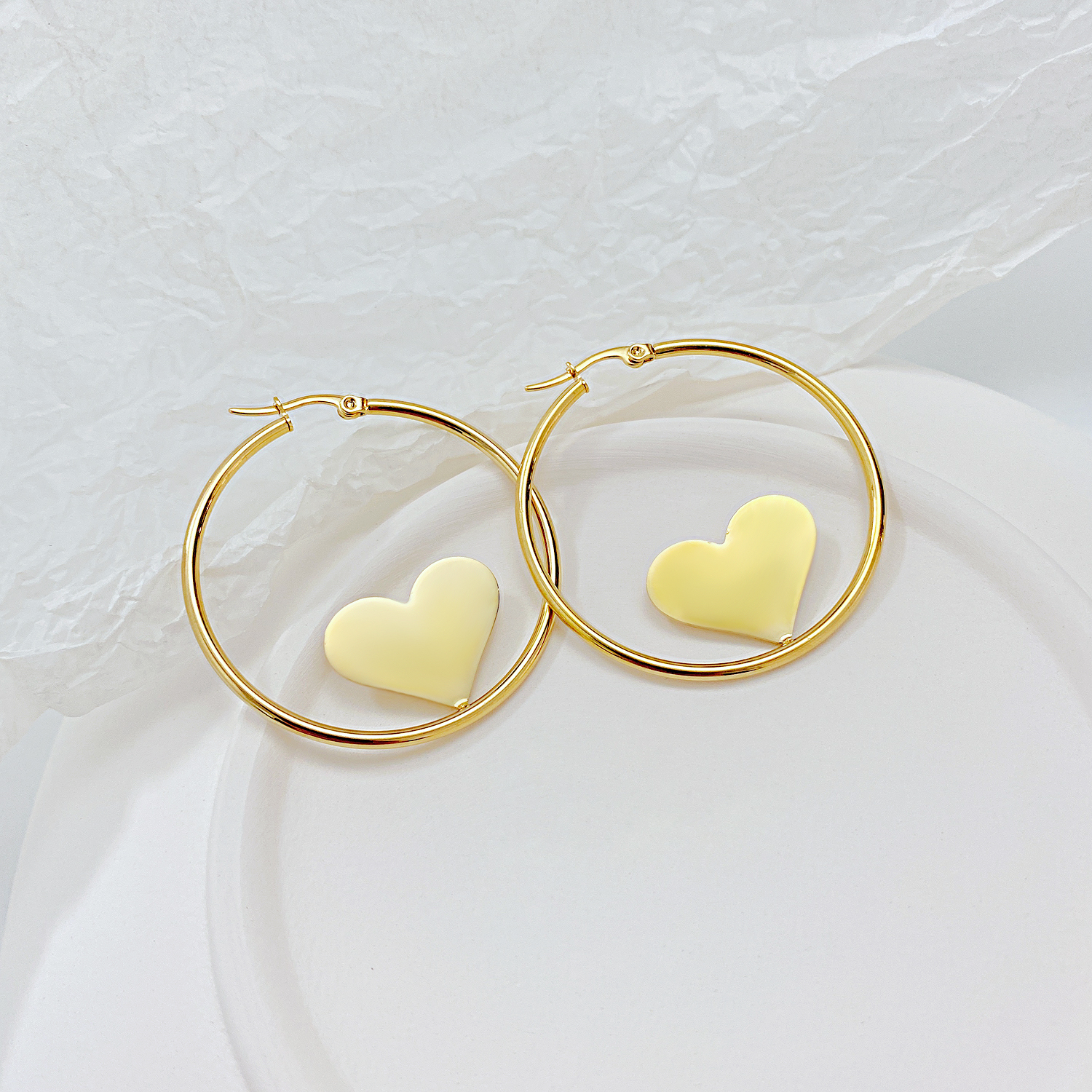 Love Hert Hoop Earrings Online