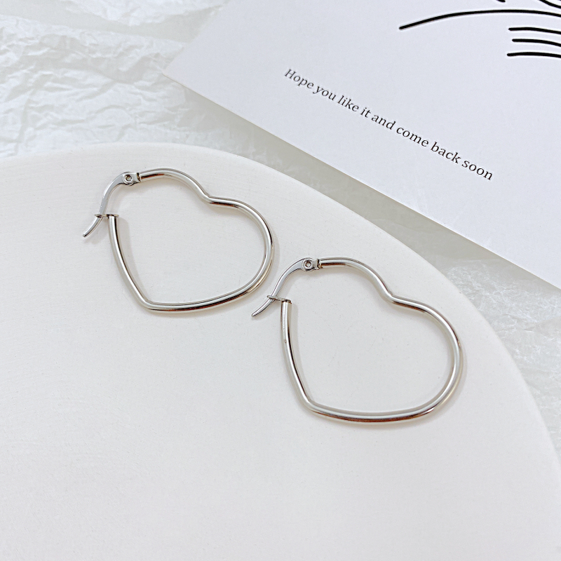 New Trendy Love Heart Earrings