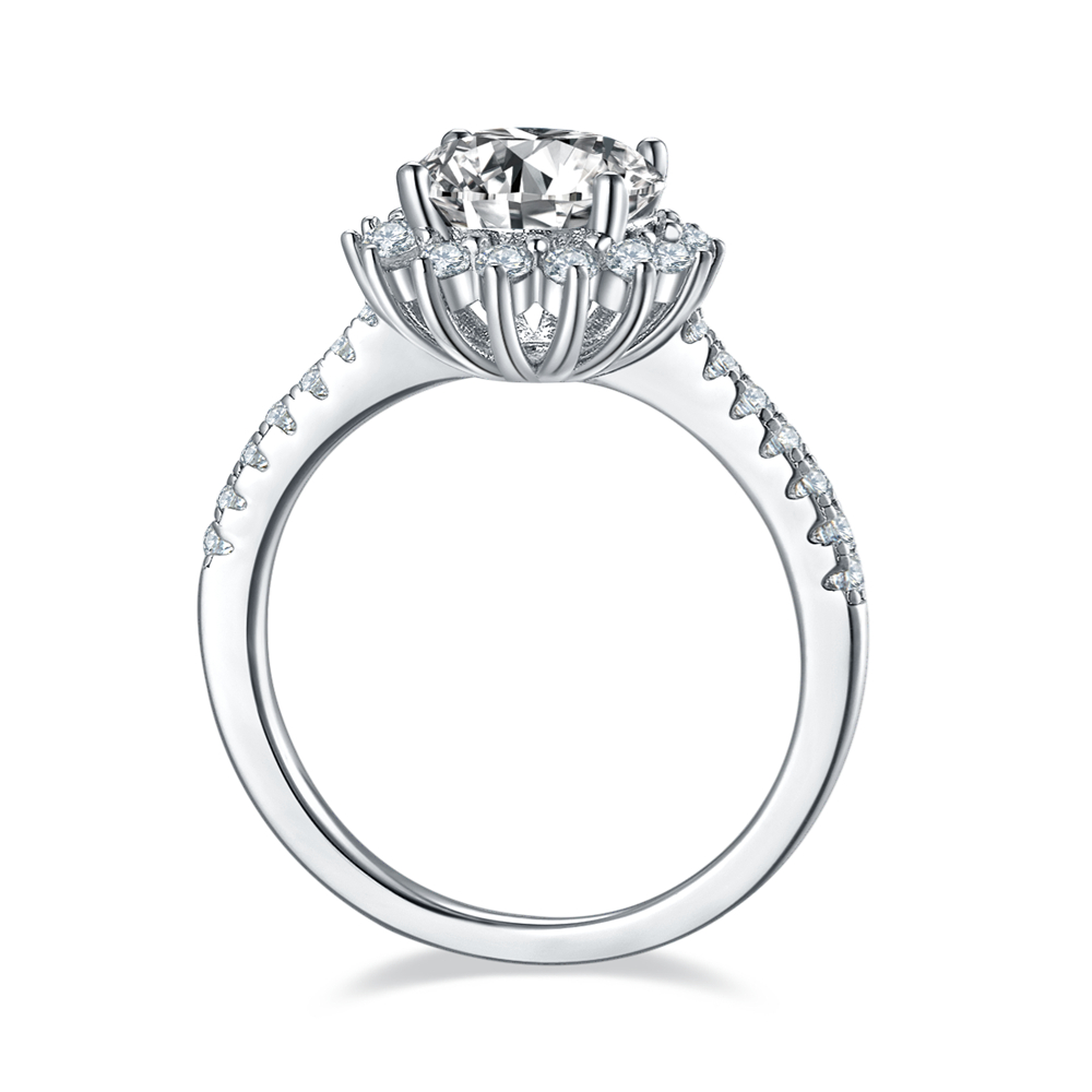 Custom Moissanite Jewelry