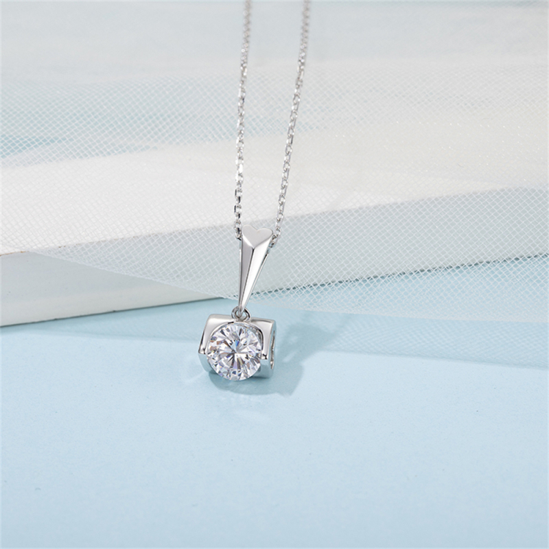 VVS Moissanite Tennis Chain