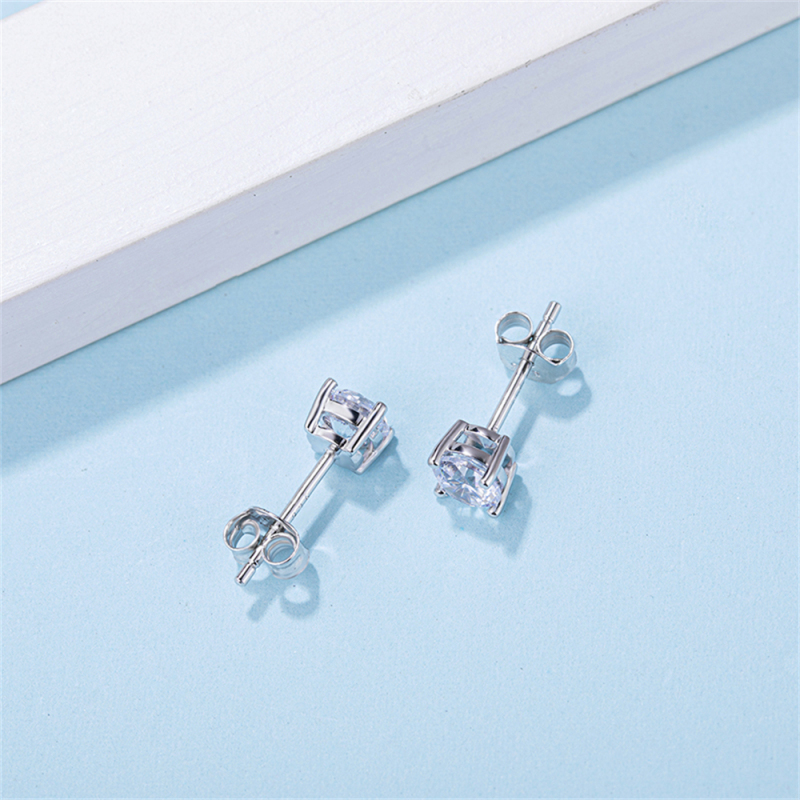 Moissanite Stud Earrings 4ct