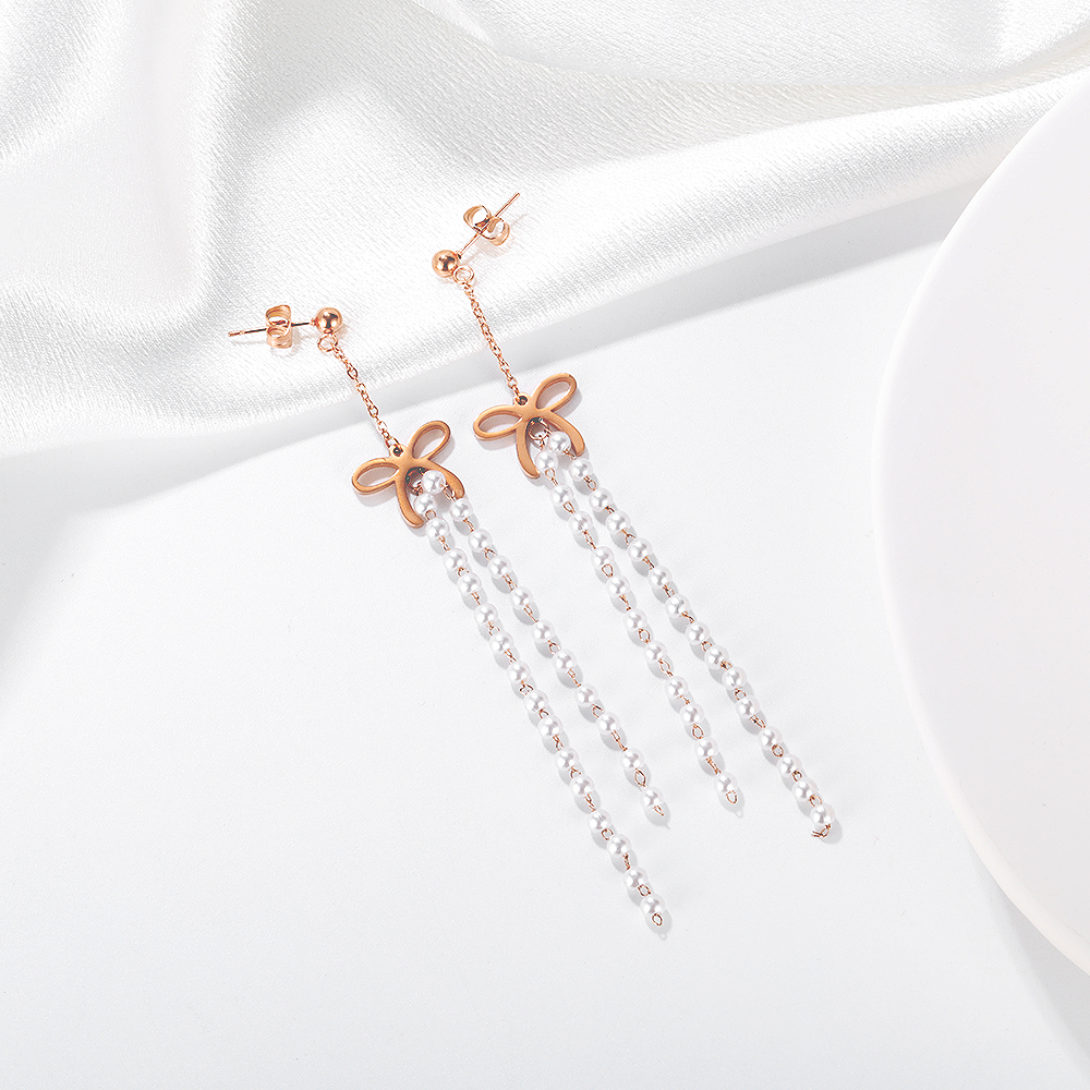 Pearl Drop Fashion Earrings