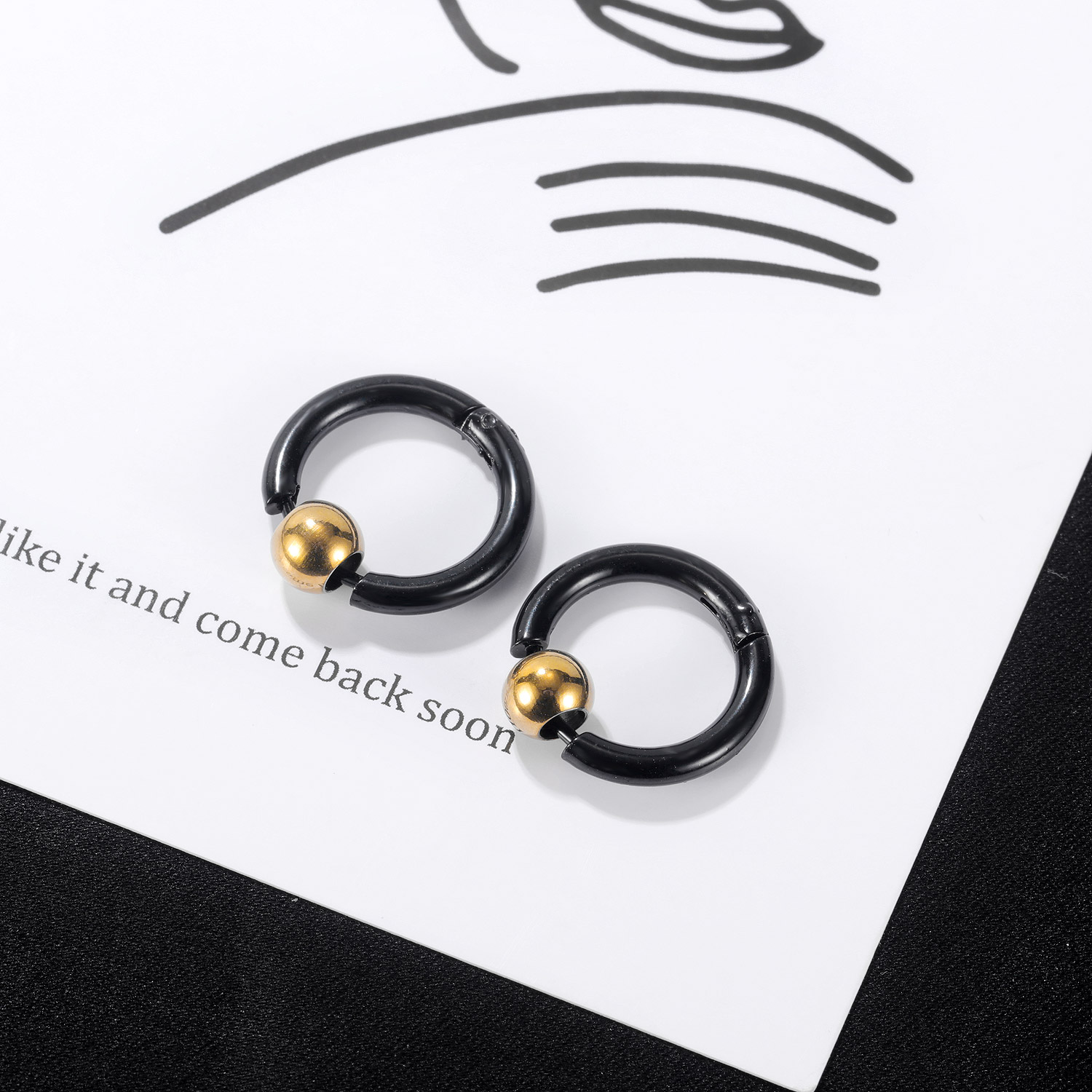 High Quality Fashion Blcak Earrings