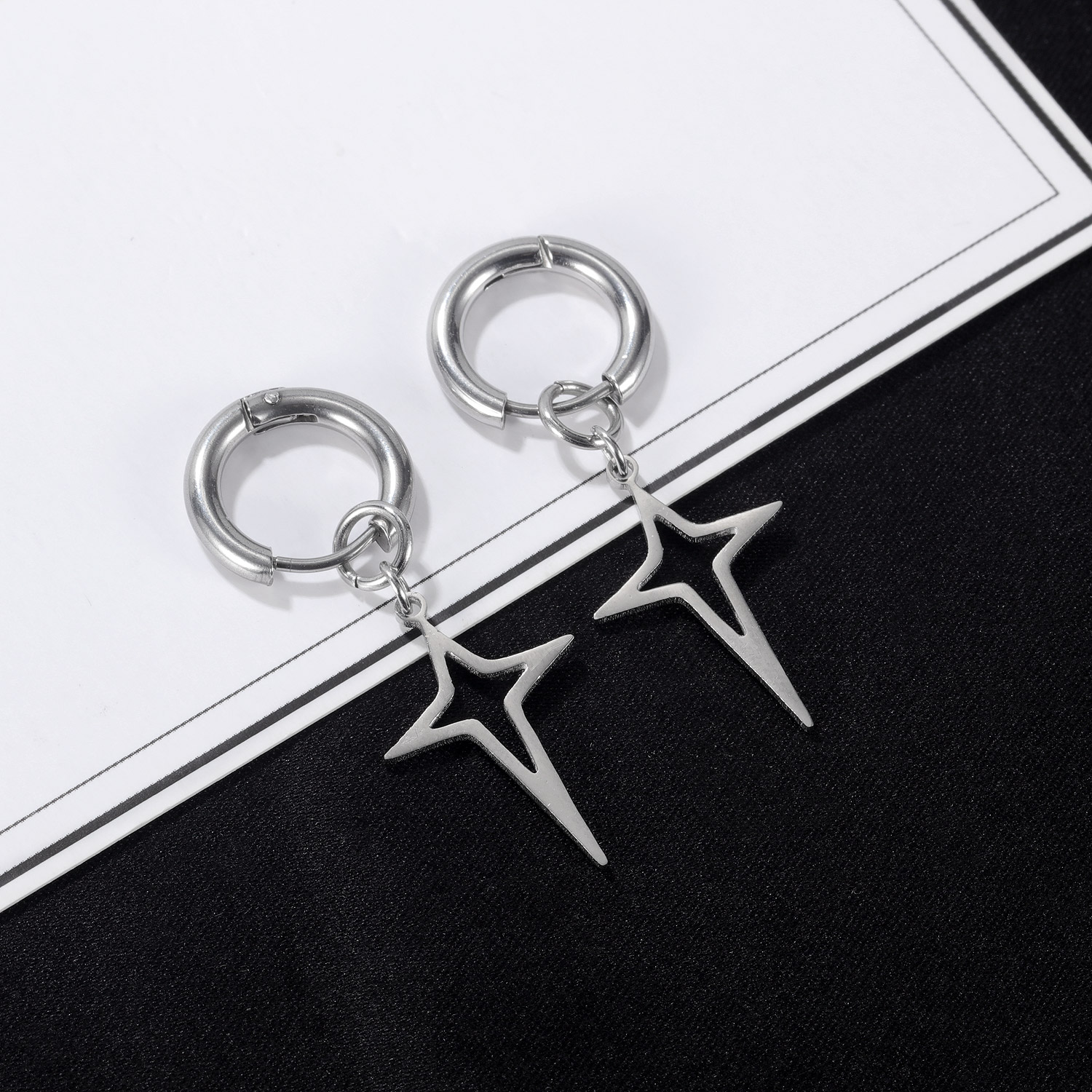 Vogue Star Sharp Earrings