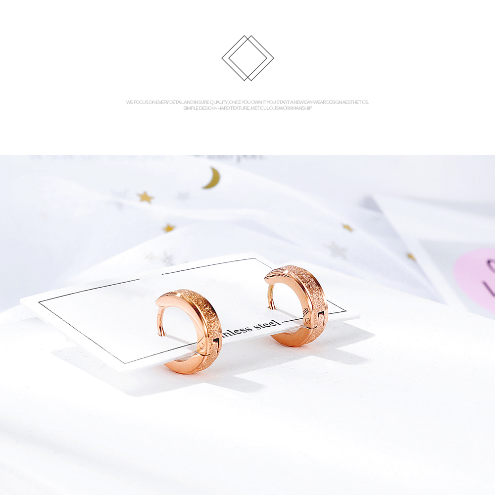 Fashion Rose Gold Stud Earrings