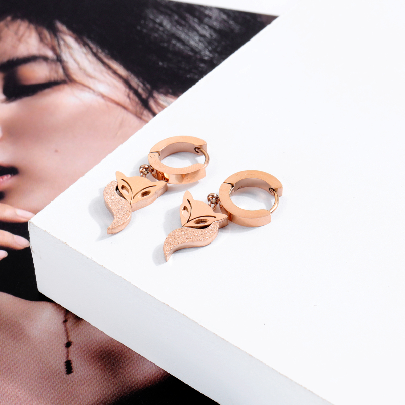 Lovely Fox Rose Gold Earrings