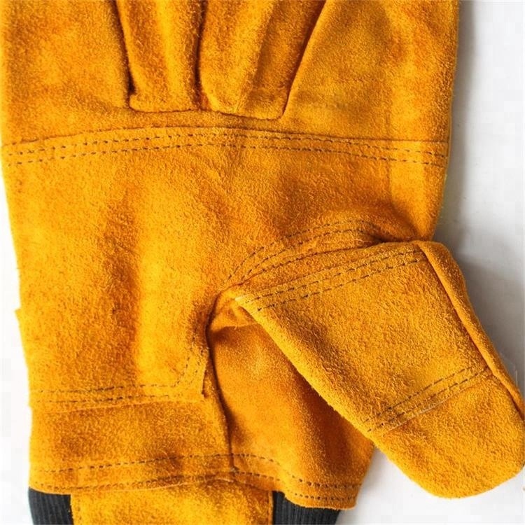 Heat resistant gloves