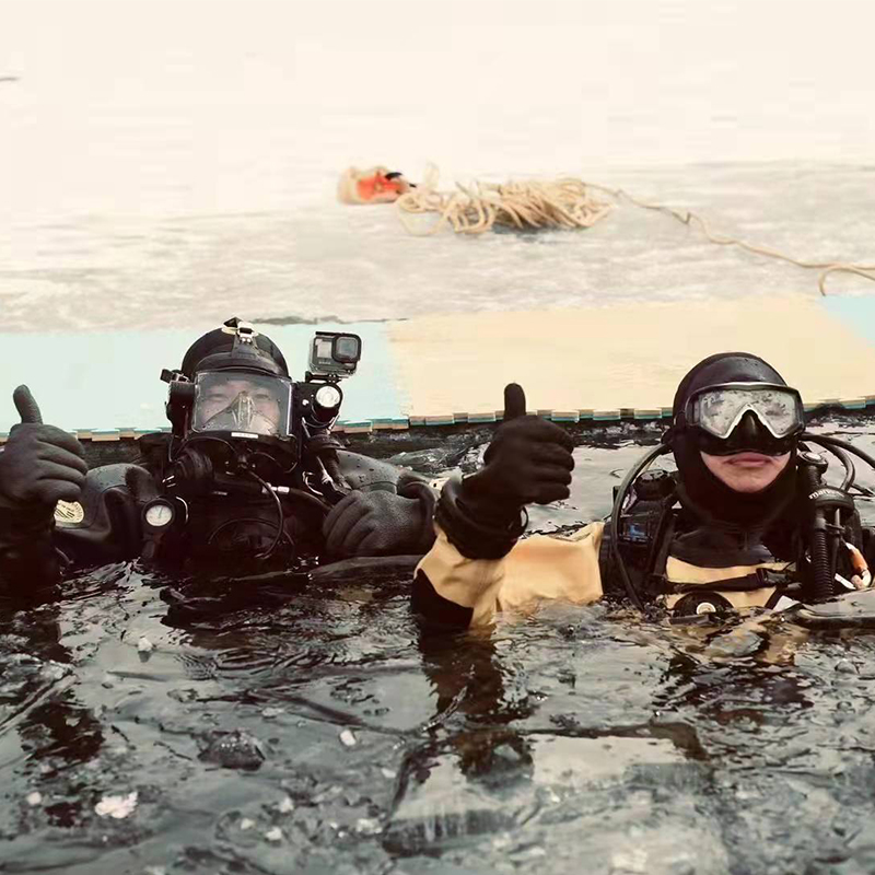 Firefighter water rescue protective clothing （Cold proof ）