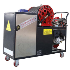 Mobile high pressure water mist fire extinguishing device