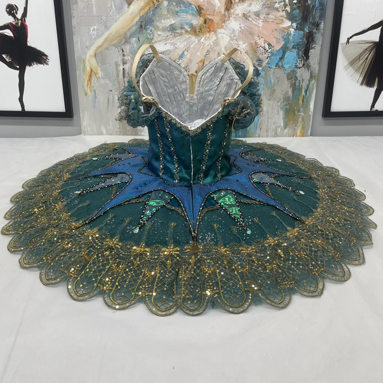 The Mad Hatter Alice in Wonderland Costume