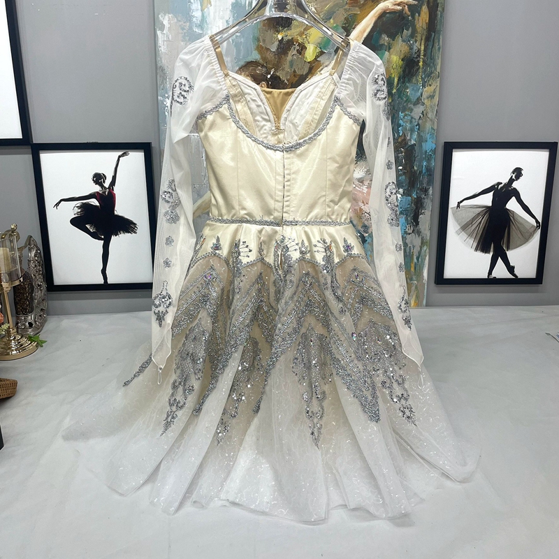 Giselle Wilis Costume