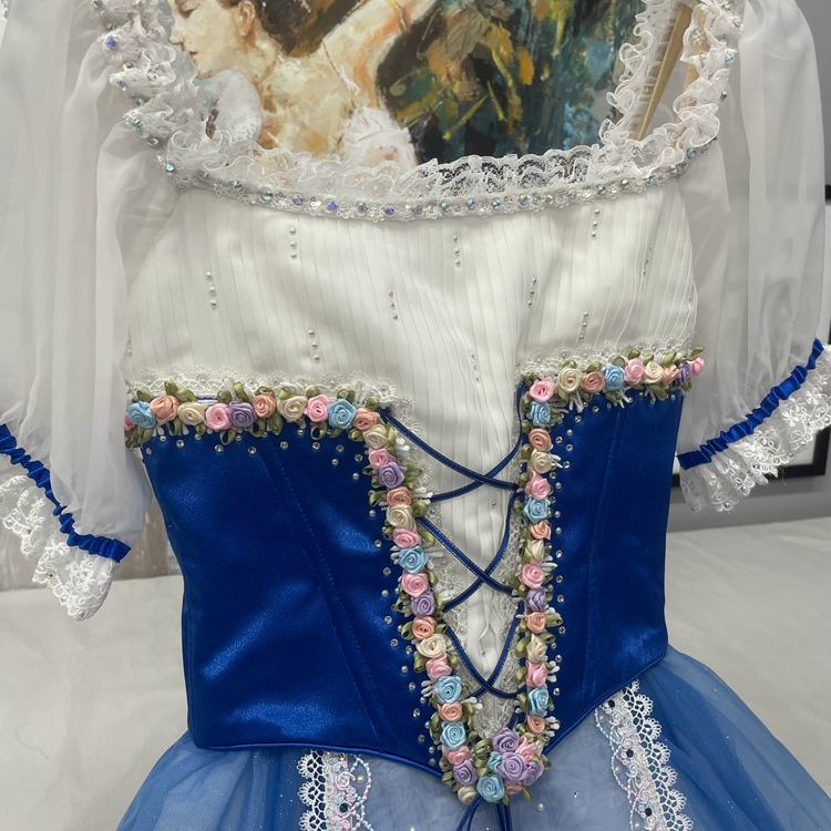 Peasant Pas Costume