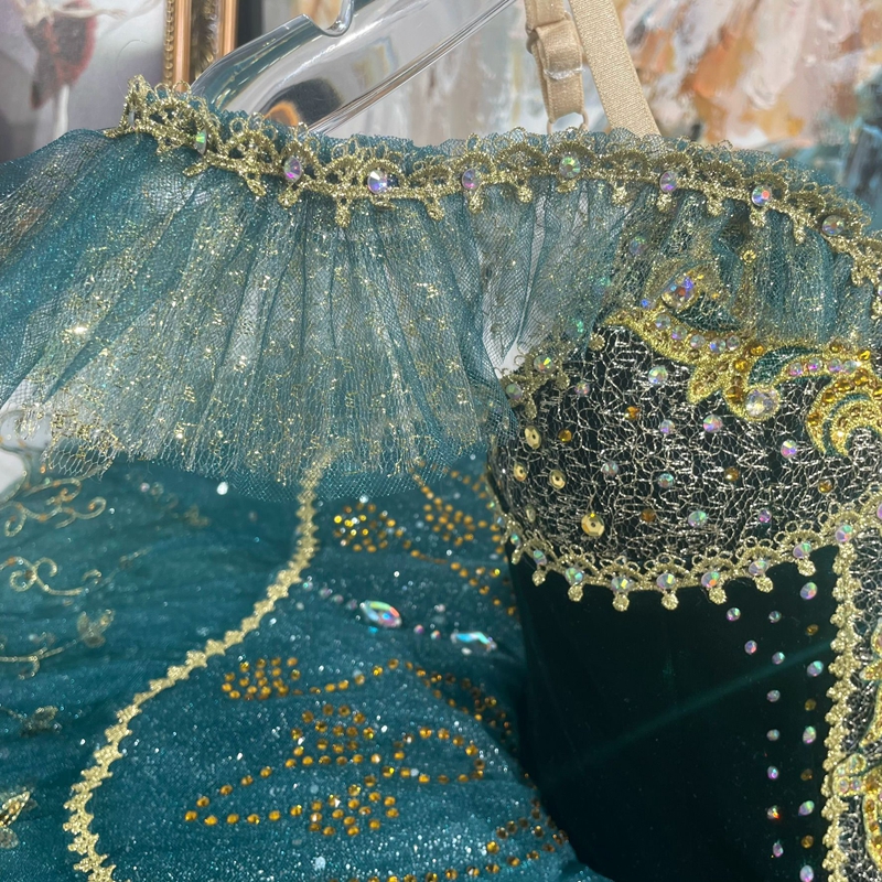 Esmeralda Variation Tutu - Green
