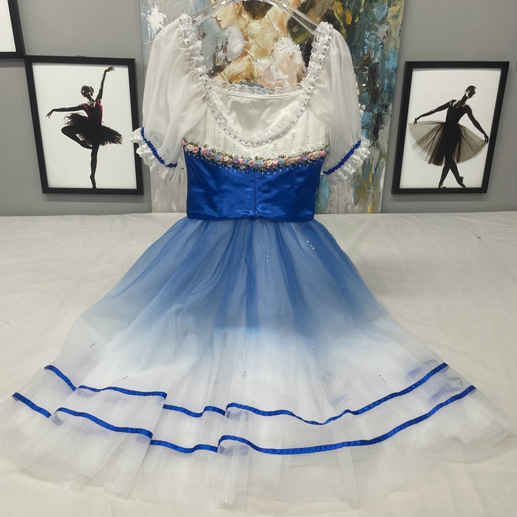 Peasant Pas Costume