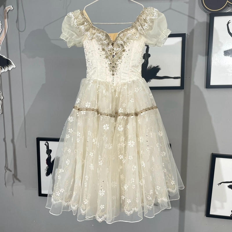 Peasant Pas de Deux Costume
