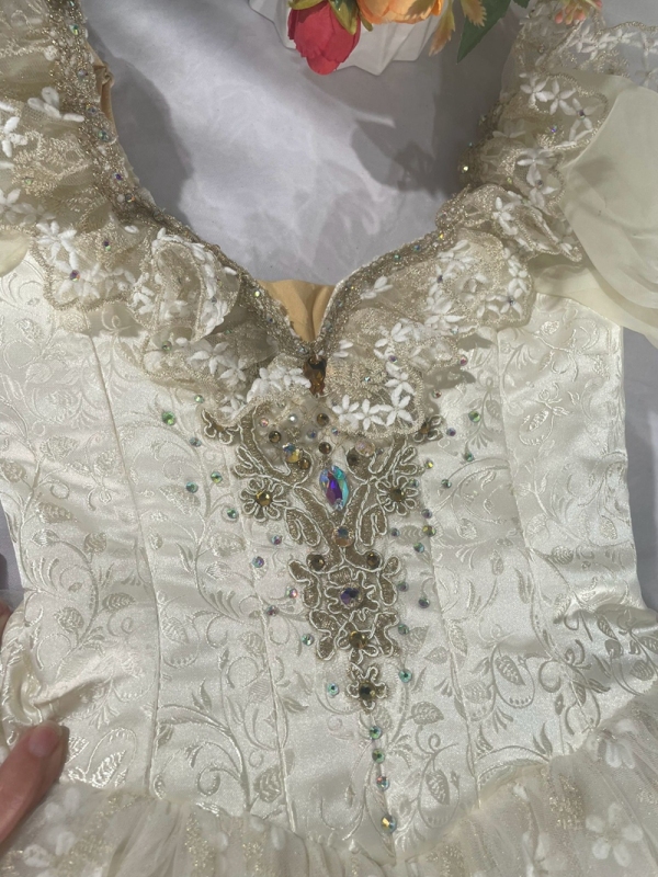 Peasant Pas de Deux Costume