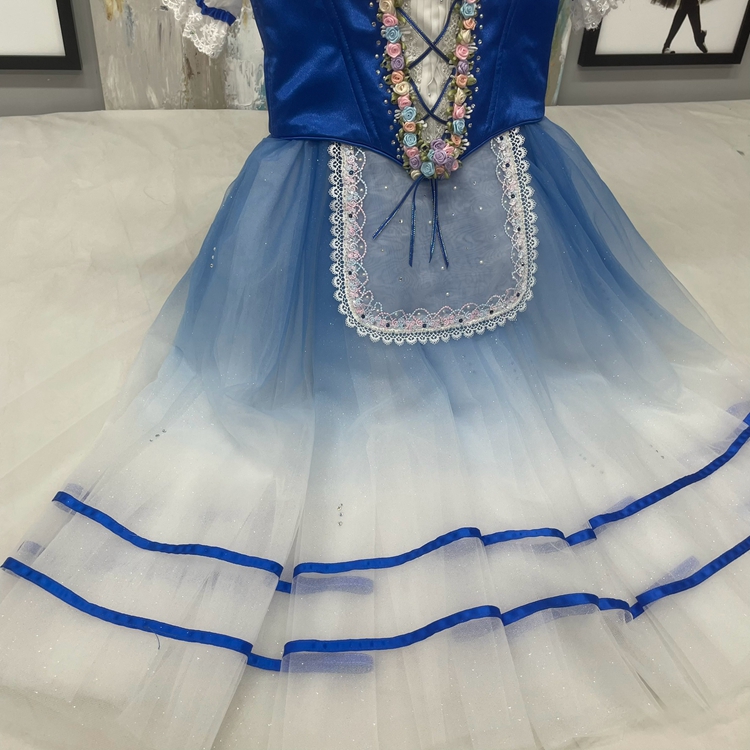 Peasant Pas Costume