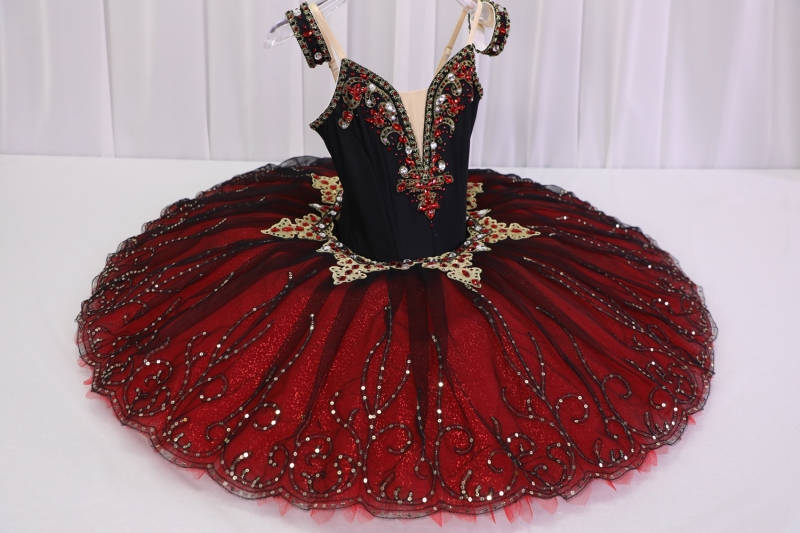Esmeralda Tutu