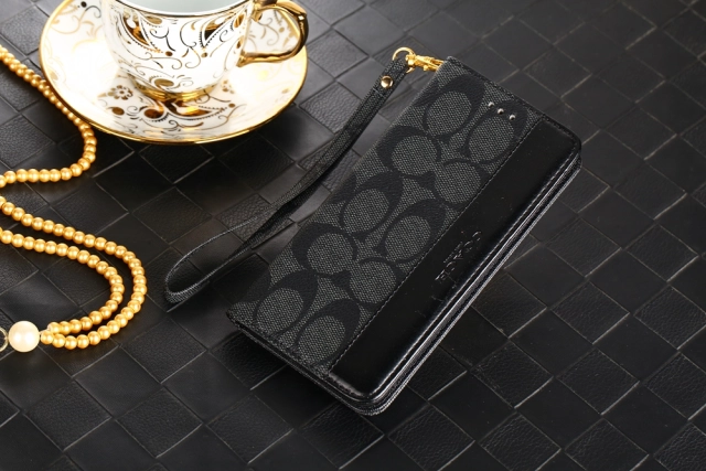コーチ iPhone 13 ProMax/13 Pro/13ケース シグネチャー柄 手帳型 COACH アイフォン 12 ProMax/11 Pro/XS Max/XRカバー Coach スマホケース お洒落 ストラップ付き 全四色 ブランド