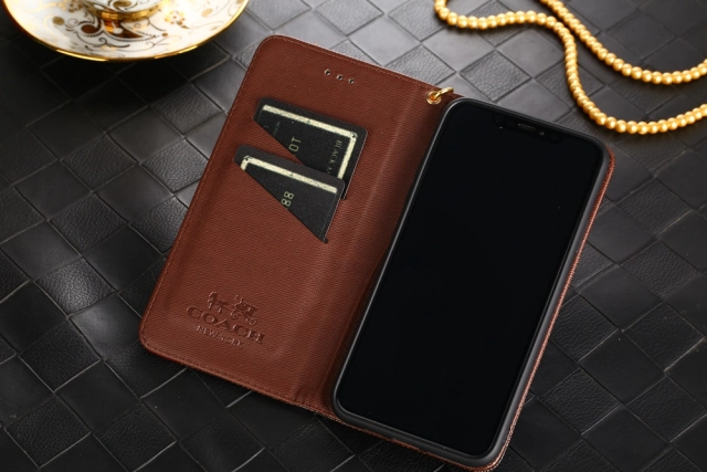 コーチ iPhone 13 ProMax/13 Pro/13ケース シグネチャー柄 手帳型 COACH アイフォン 12 ProMax/11 Pro/XS Max/XRカバー Coach スマホケース お洒落 ストラップ付き 全四色 ブランド